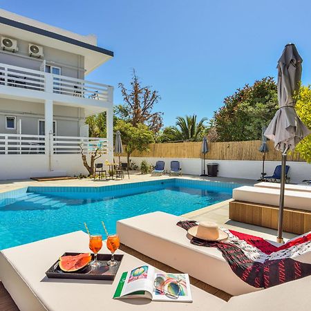 Eloque Simple Living Space Като-Даратсо Экстерьер фото