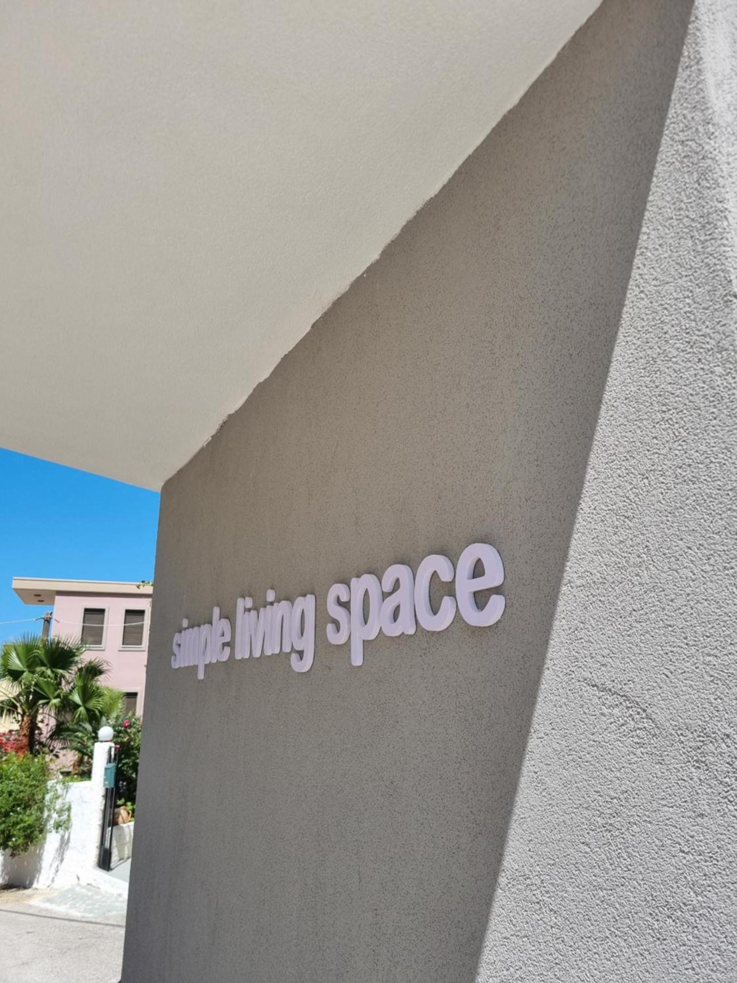 Eloque Simple Living Space Като-Даратсо Экстерьер фото