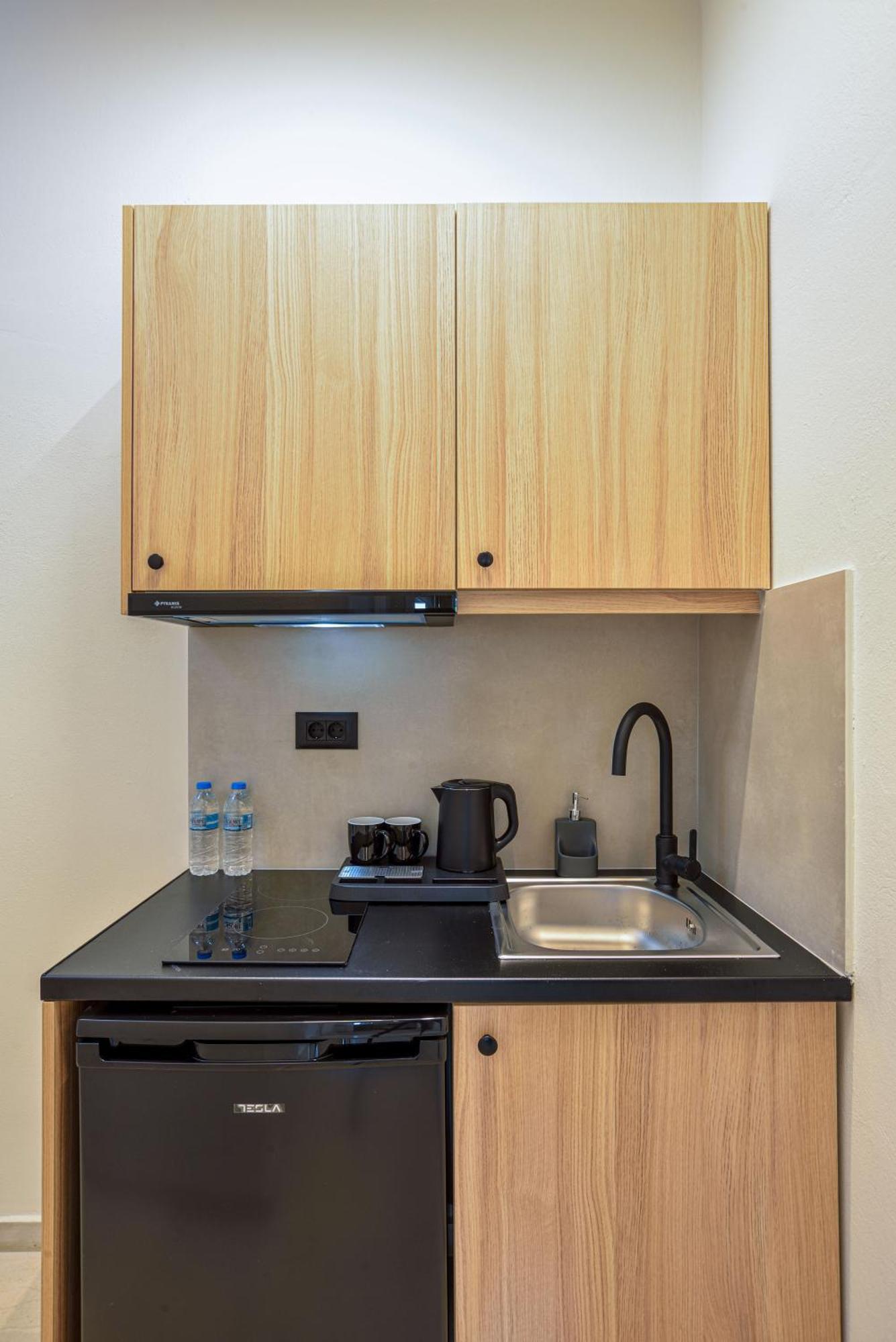 Eloque Simple Living Space Като-Даратсо Экстерьер фото